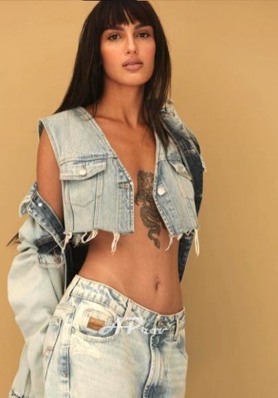 london escorts elite latin young couples GIOVANNA